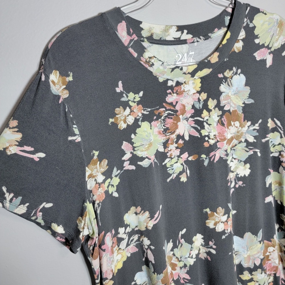24/7 by Maurices Womens XXL Soft Gray Floral Short Sleeve Crew Neck Tee T-Shirt - Picture 3 of 8